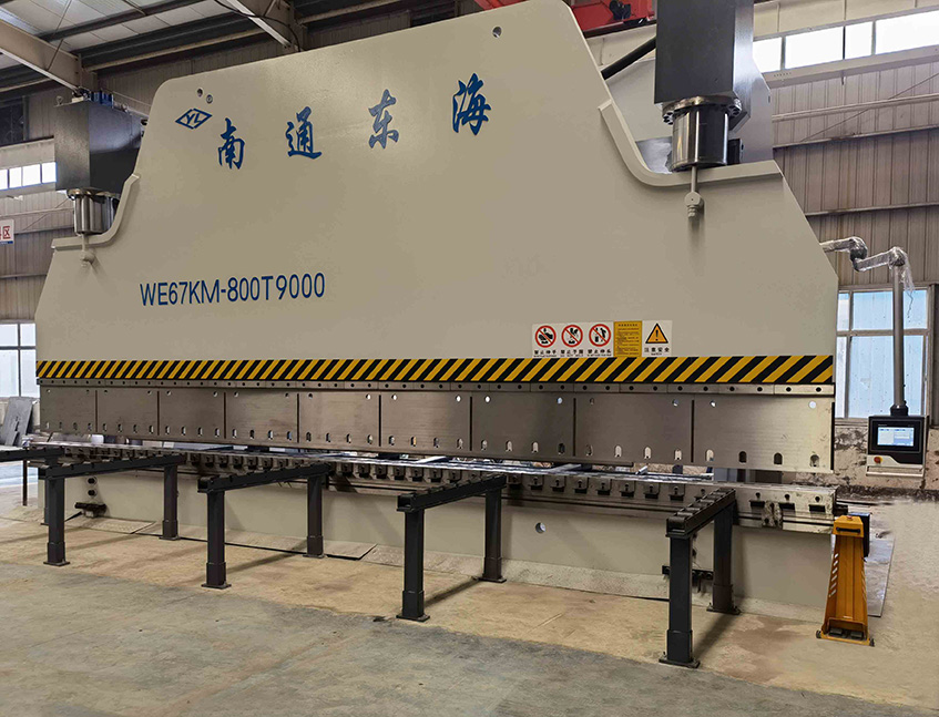 800 tons press brake